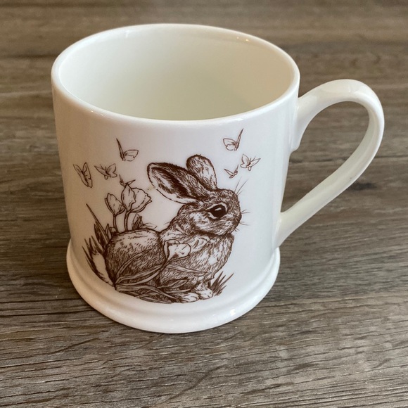 Burton Bunny Rabbit Mug Cup Vintage Style - Picture 1 of 3